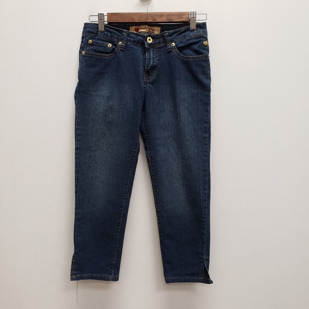 Vintage Apple Bottom Womens Crop Low Rise Jeans Size 3/4 Embroidered Dark Wash